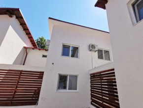 Apartamente Liliacul